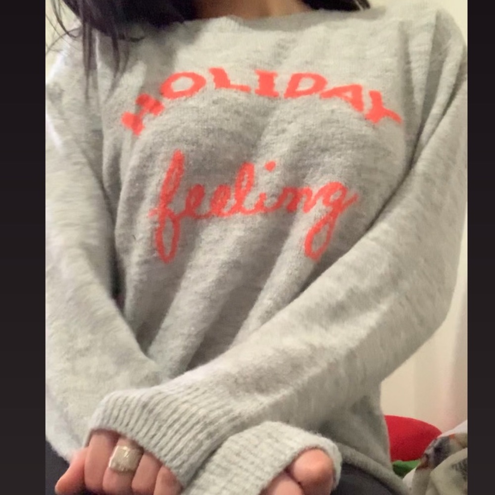 Holiday feeling sweater(A)